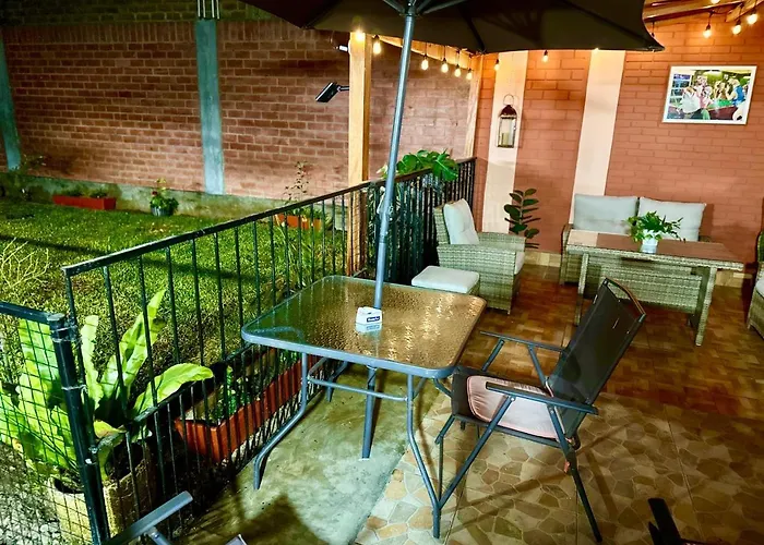 Acogedor Departamento Amoblado En San Miguel, Primer Piso, Wifi.